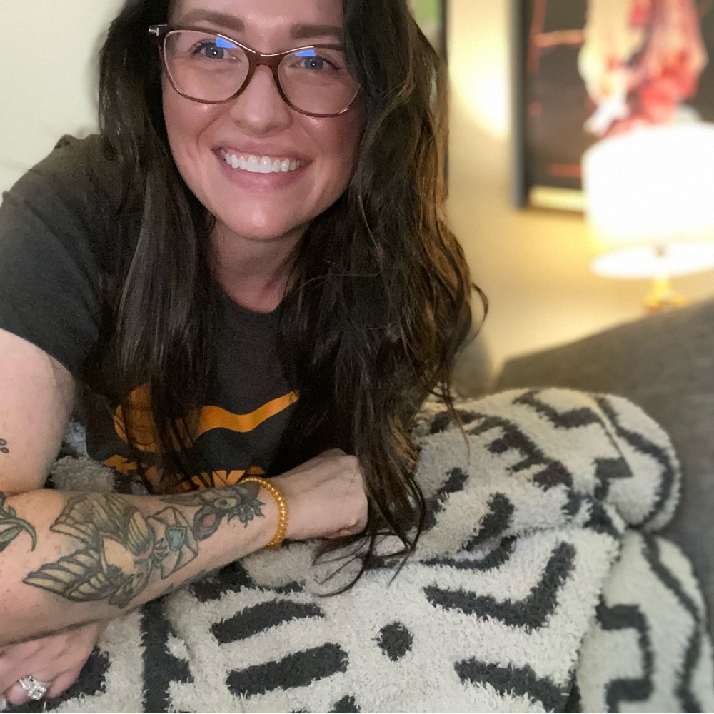 Meet your Posher, Rebekah